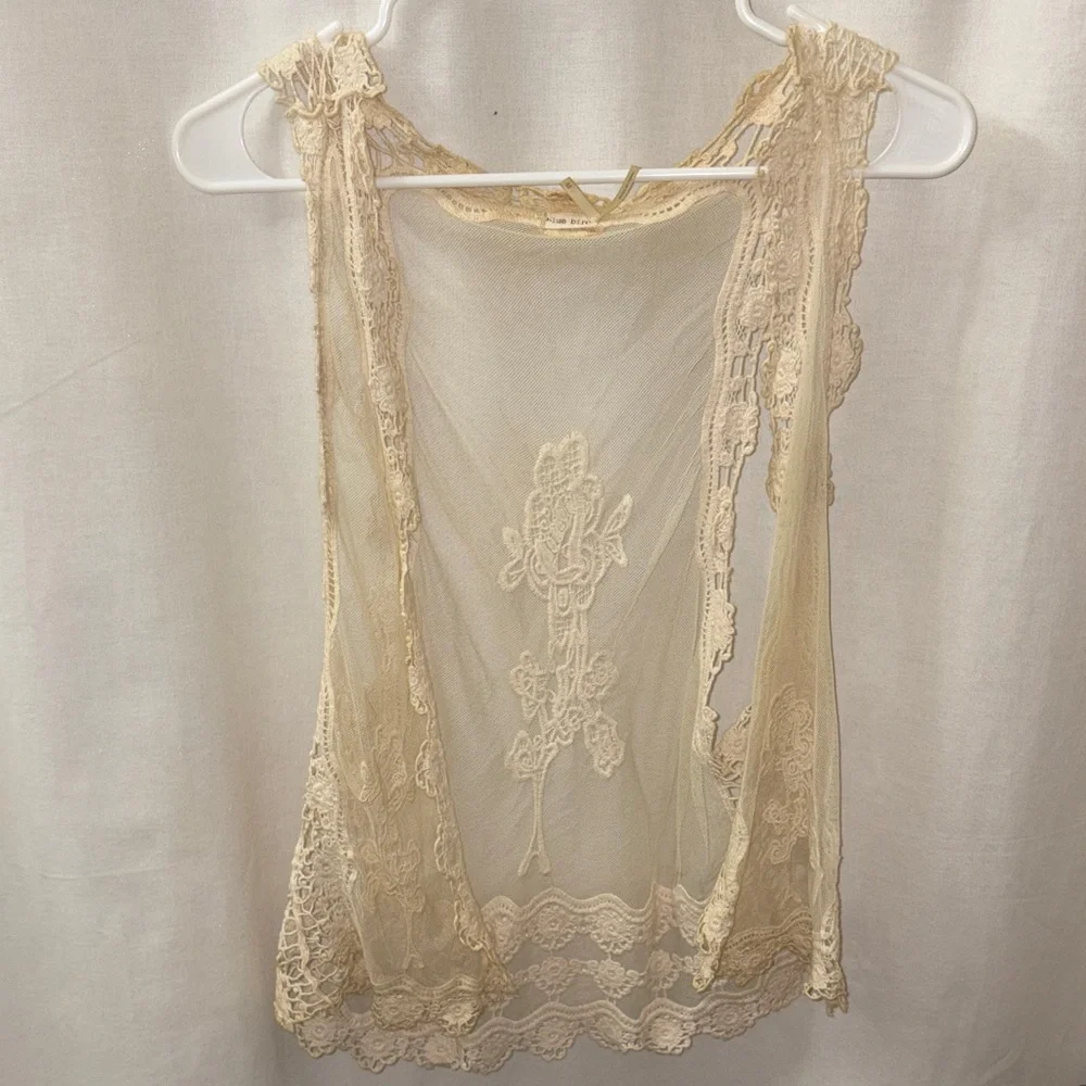 Blue Bird Sheer Lace Overlay Vest in Cream - Picture 3 of 4